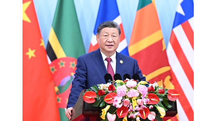 习近平出席全球妇女峰会开幕式并发表主旨讲话